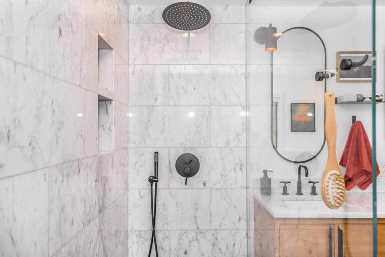 5+ Best Shower Faucets in 2023