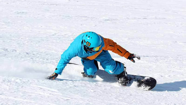 7 Best Snowboard Helmets of 2023