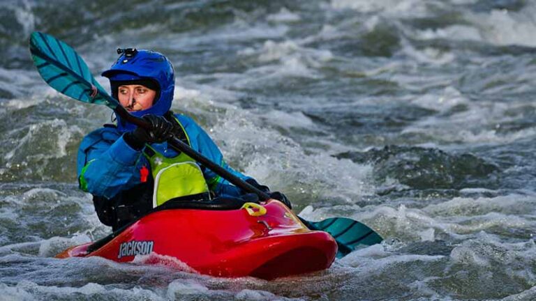 What to Wear When Kayaking: Complete Guide