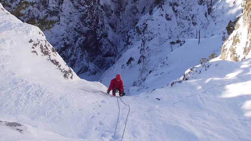 best-ice-climbing-ascenders